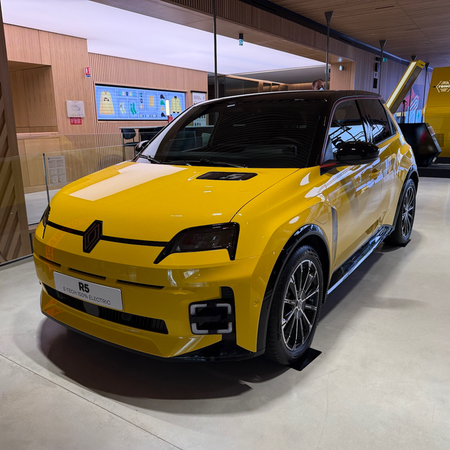Le Défilé Renault Paris 2025