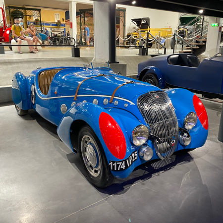 Peugeot 302 Spécial Sport 1937 au Musée de l'Aventure Peugeot.