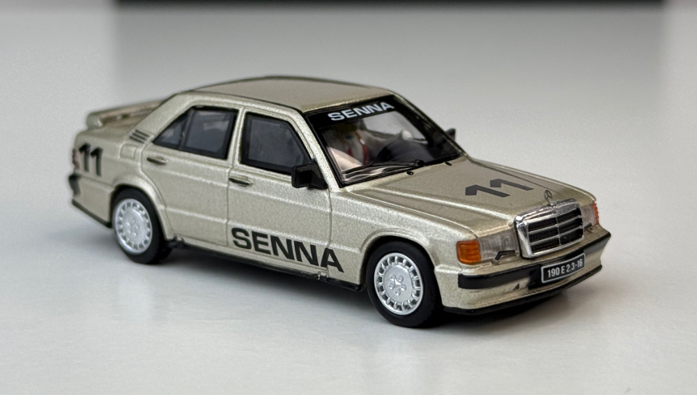 Mini GT x Ayrton Senna : À la découverte des premiers modèles 1/64ème !