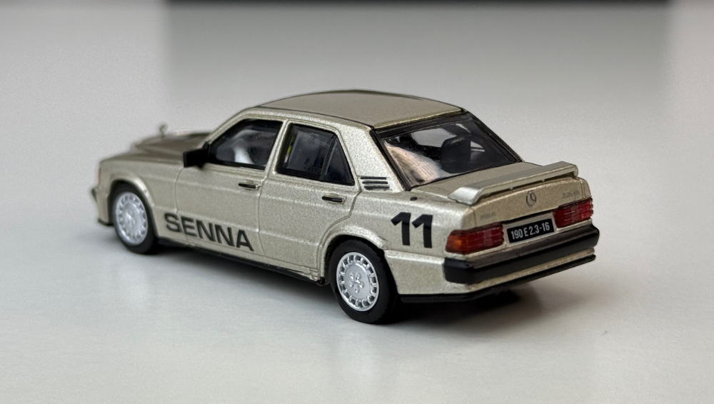Mini GT x Ayrton Senna : À la découverte des premiers modèles 1/64ème !