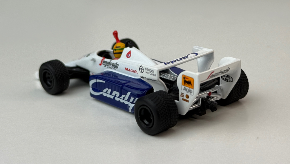 Mini GT x Ayrton Senna : À la découverte des premiers modèles 1/64ème !
