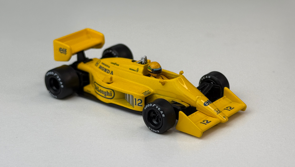 Mini GT x Ayrton Senna : À la découverte des premiers modèles 1/64ème !