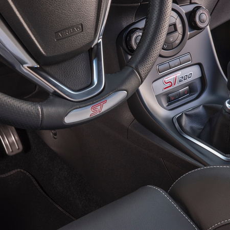 Ford Fiesta ST200 2016