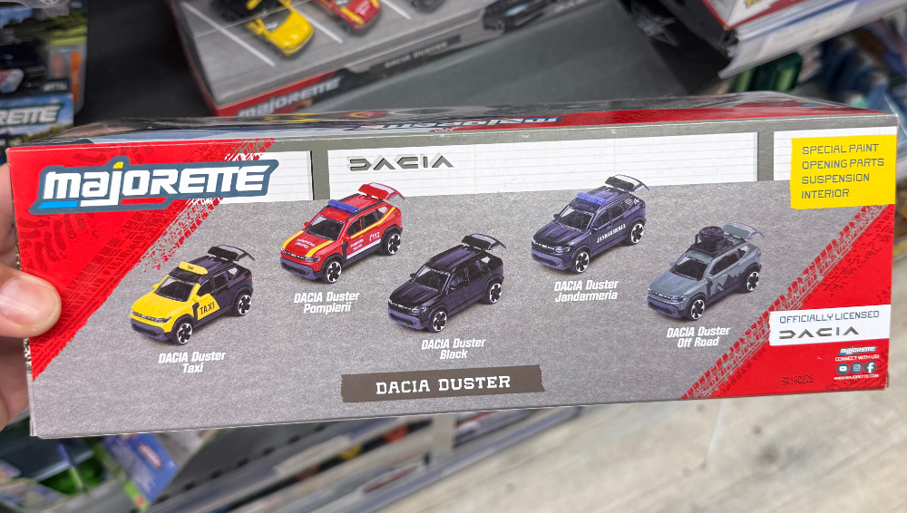 Zoom sur le Giftpack Dacia Duster 2026 de chez Majorette !
